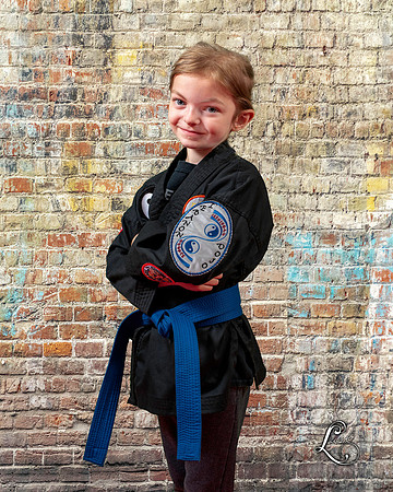 Lexie_Portrait-117_Smile_Brick_8x10